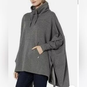 UGG Women's Charlynne Fleece Poncho Sweater Sweatshirt Cape Gray Heather xs/s